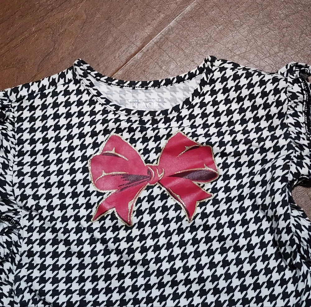 The Children's Place Houndstooth Outfit with Pink Bow